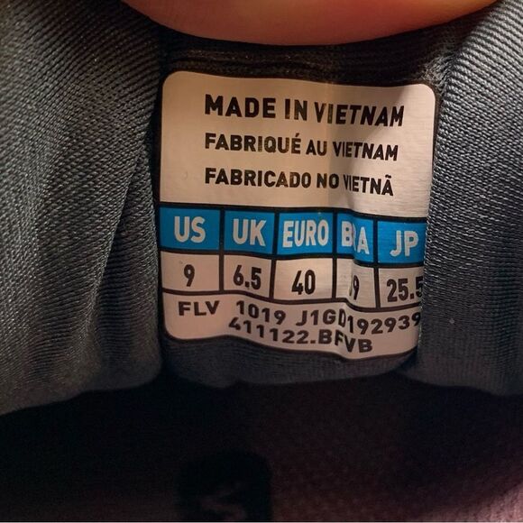 MIZUNO Women’s Size 9 Wave Rider Waveknit 3 411122.BFVB Gray Running Shoes - Picture 8 of 8